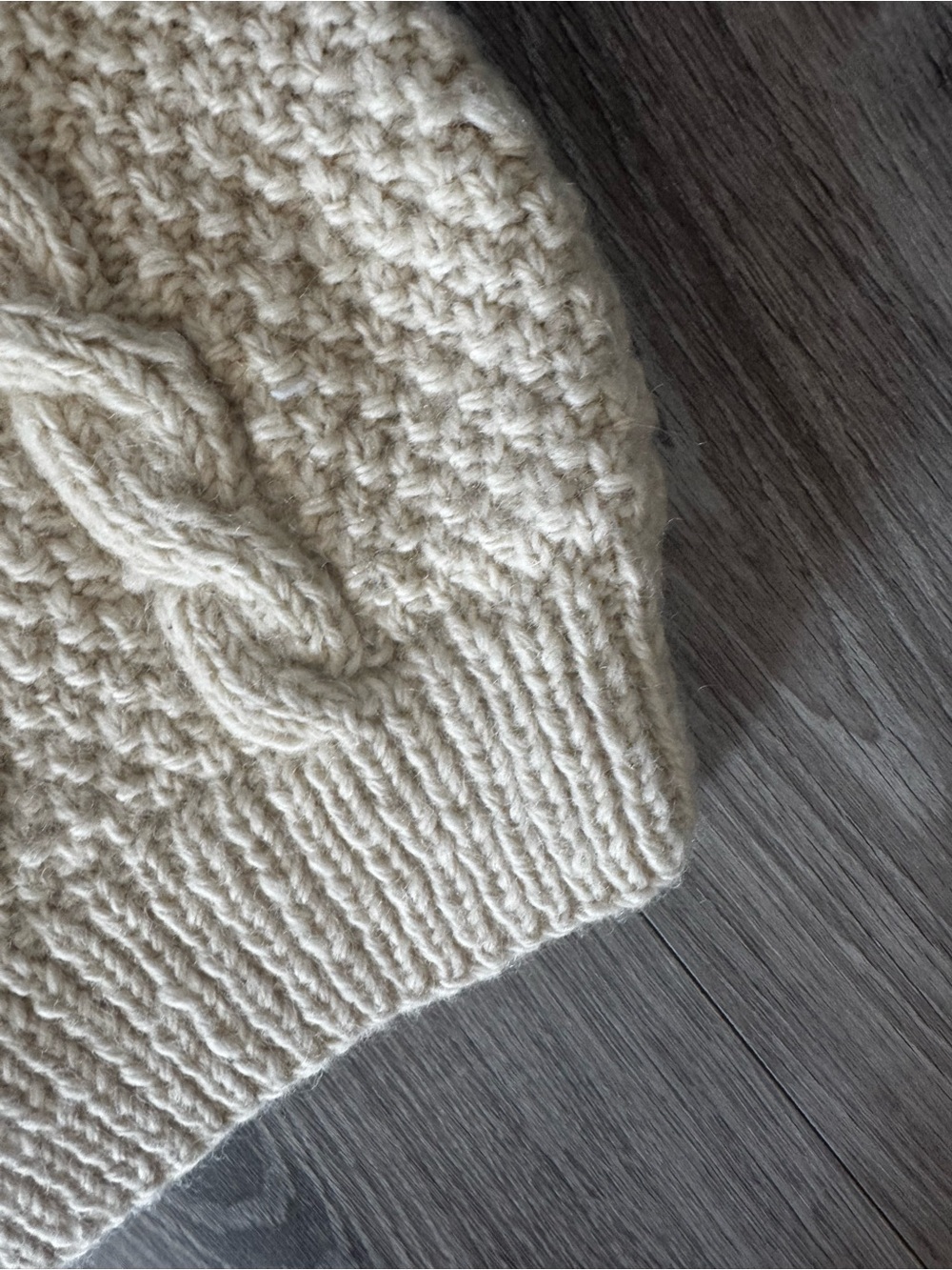 Yeti Cream Cable Knit Scoop Crewneck Sweater - Picture 4 of 5